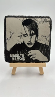 Podtácek břidlice Marilyn Manson 2